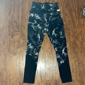 PINK ULTIMATE tye dye patterned leggings